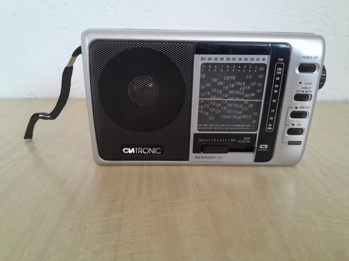 Kleines tragbares handradio - kleines,